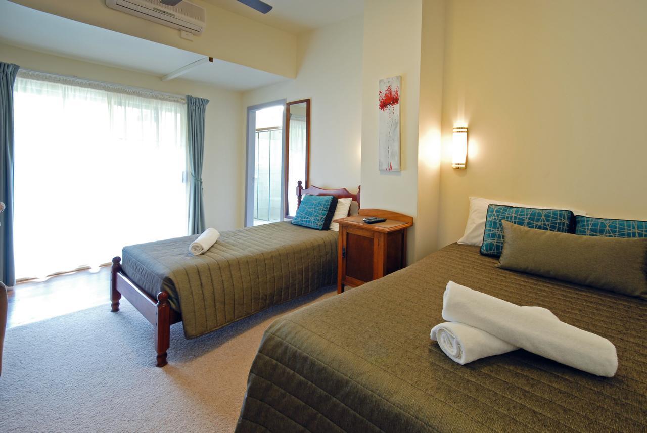 Riverview Boutique Motel Намбукка-Гедс Екстер'єр фото